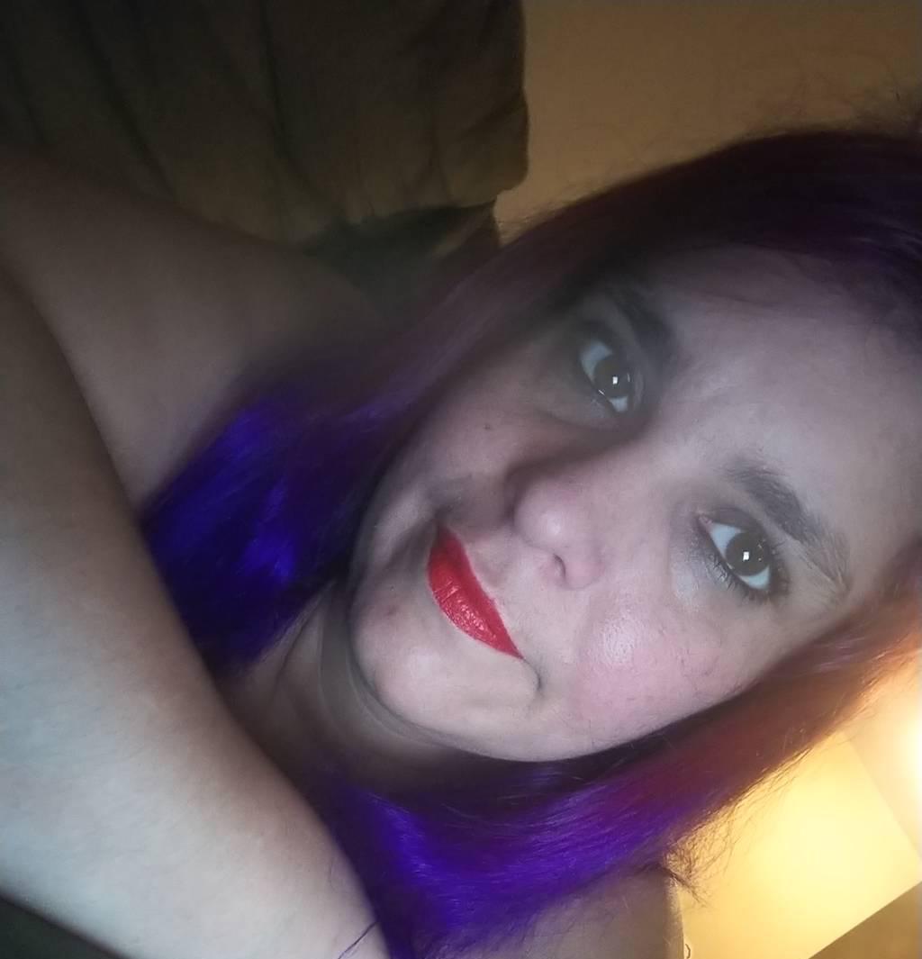 Native & irish sweetheart!Ask about my saturday only special